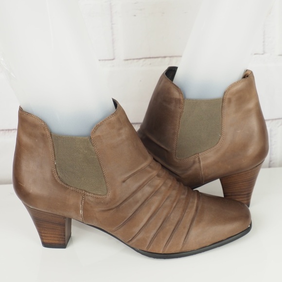 Ros Hommerson sz 12 brown leather booties - Picture 7 of 10
